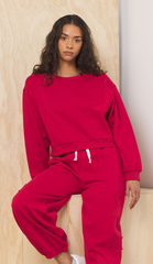 Fleece Crewneck w/ Star Applique | Vintage Havana Scarlet