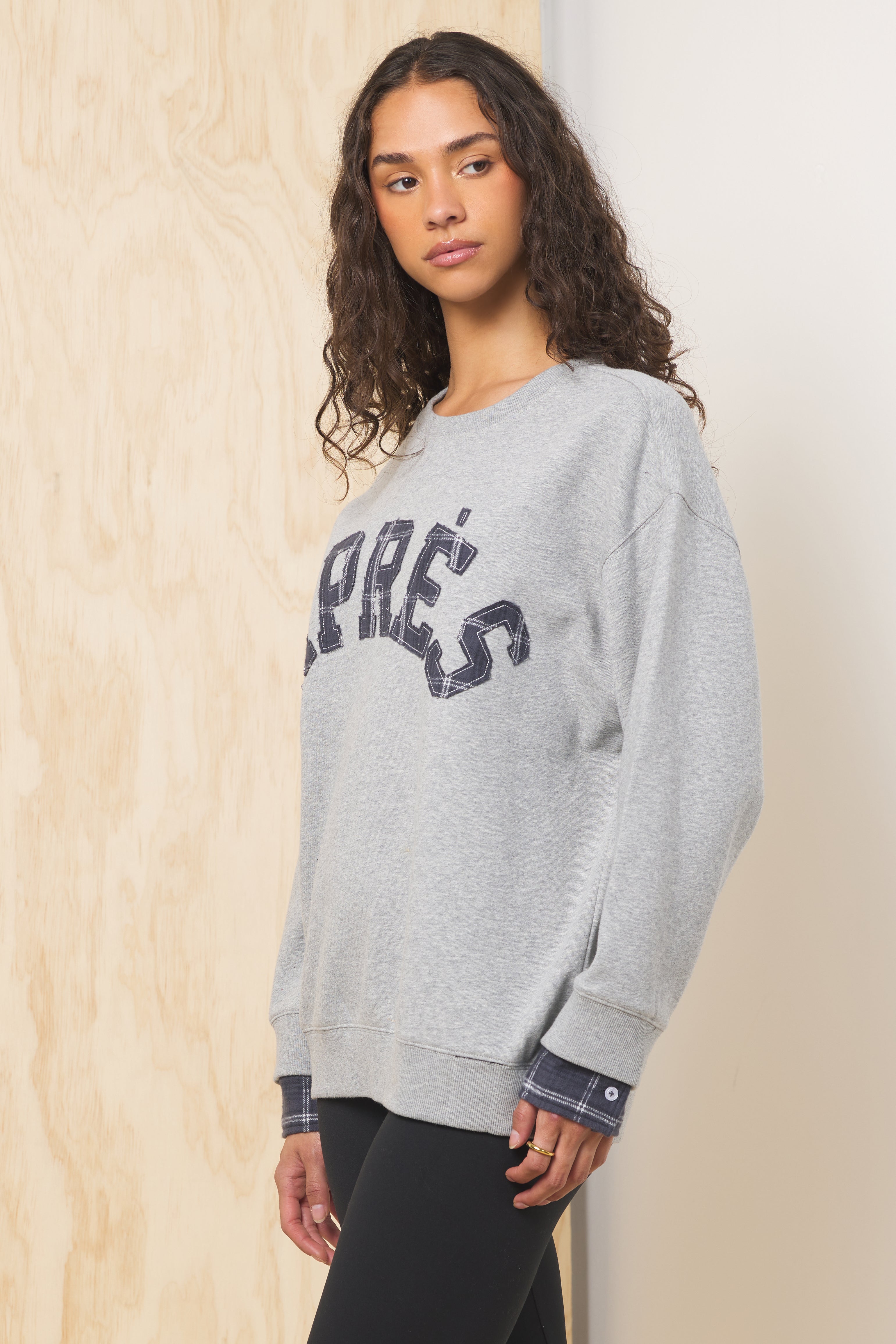 Apres Applique French Terry Crewneck | Vintage Havana Moon Grey w/ Midnight Plaid