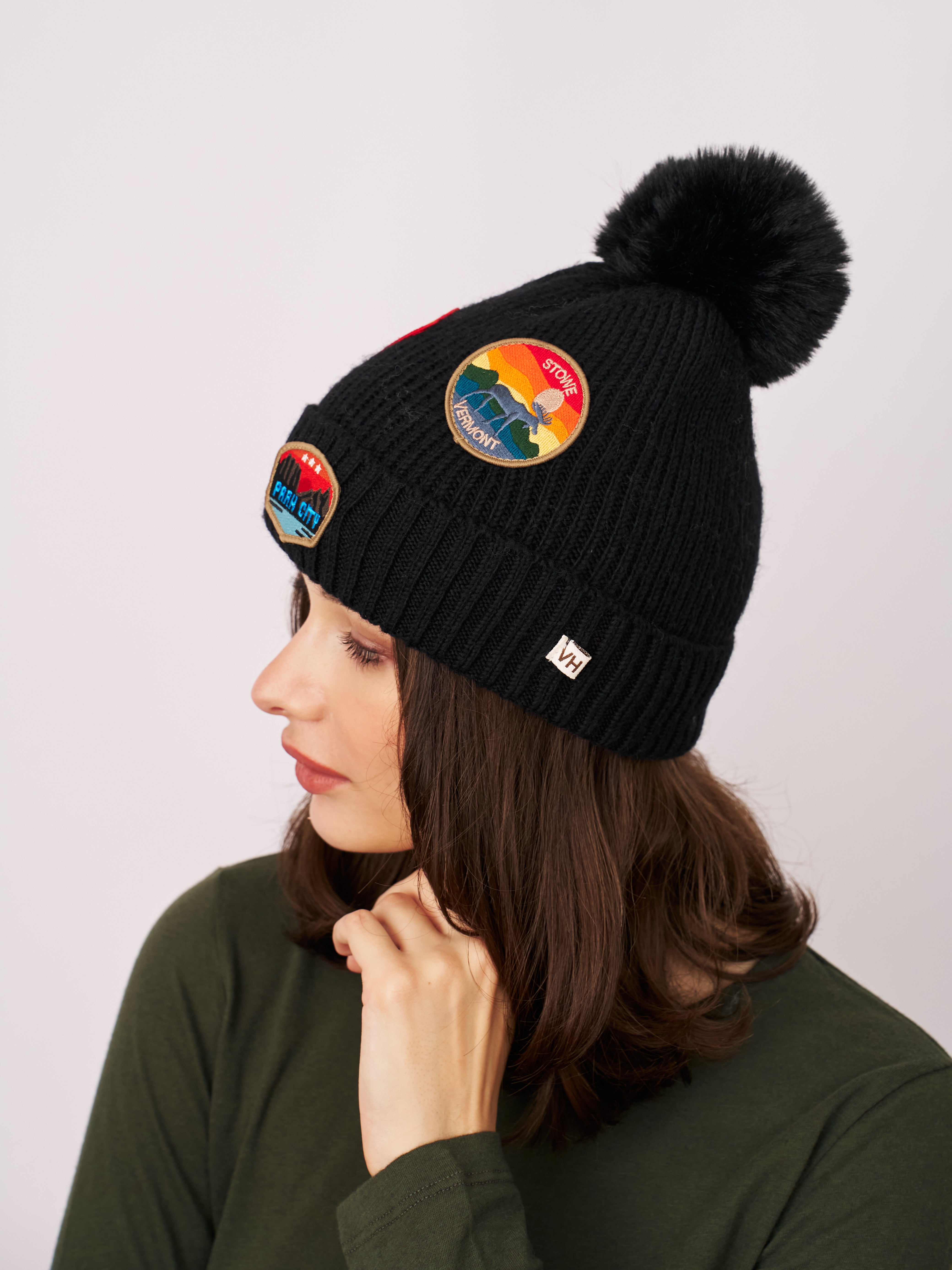 RIBBED POMPOM BEANIE WITH LAKE TAHOE PATCH - BLACK | Vintage Havana Black