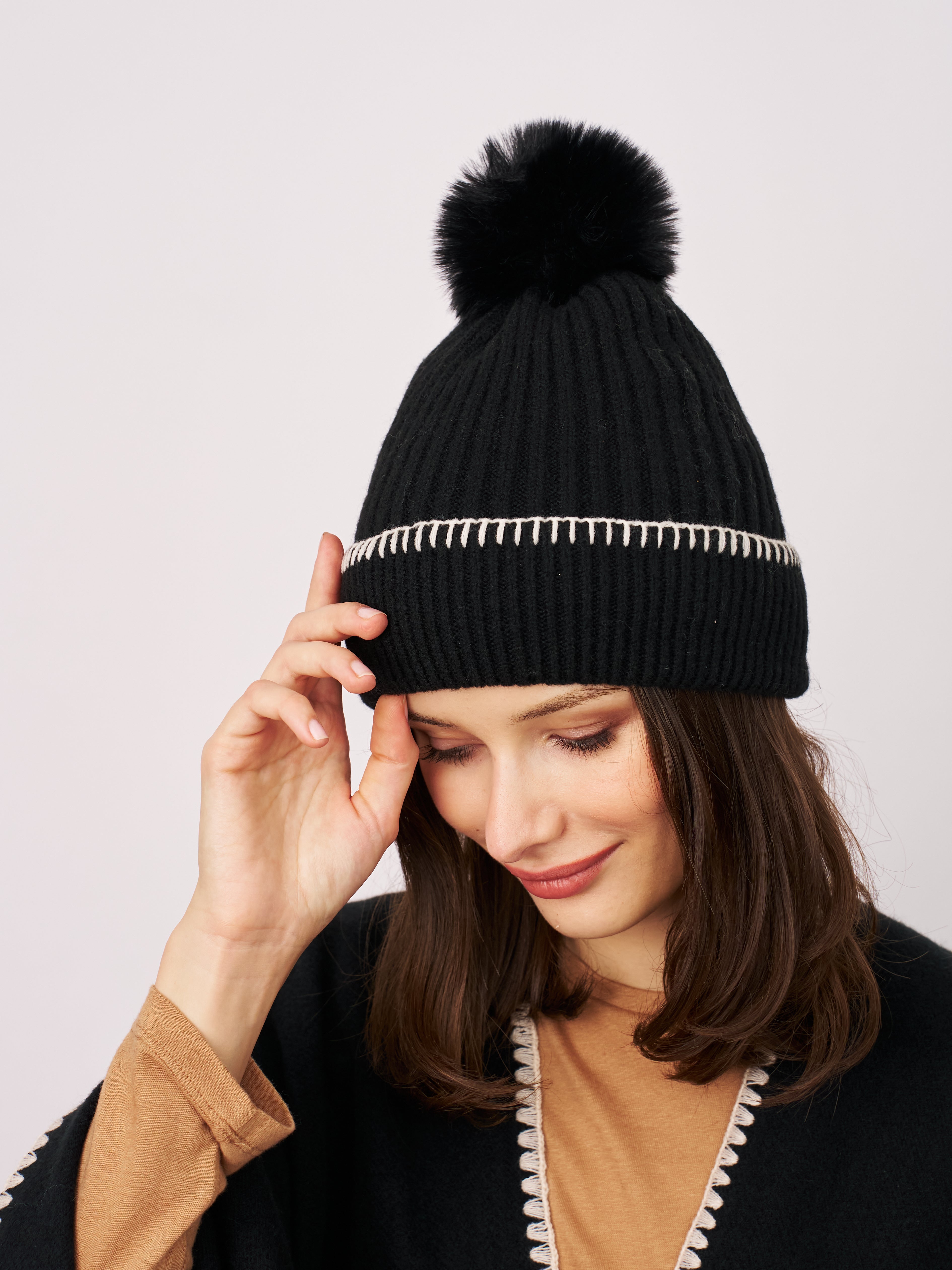 RIBBED POMPOM BEANIE - BLACK/IVORY | Vintage Havana Black/Ivory