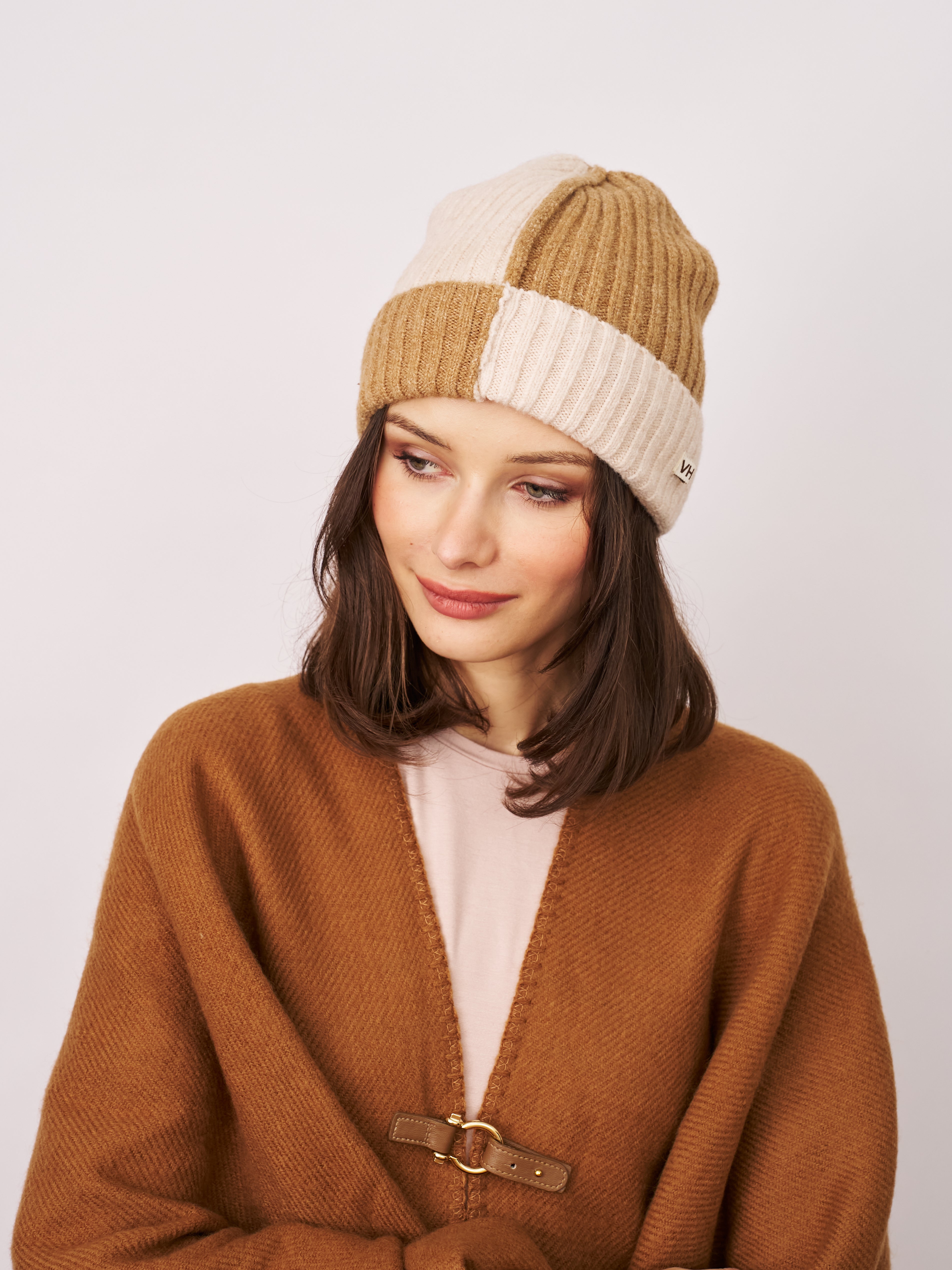 SEAM PATTERN BEANIE - TAN | Vintage Havana Tan