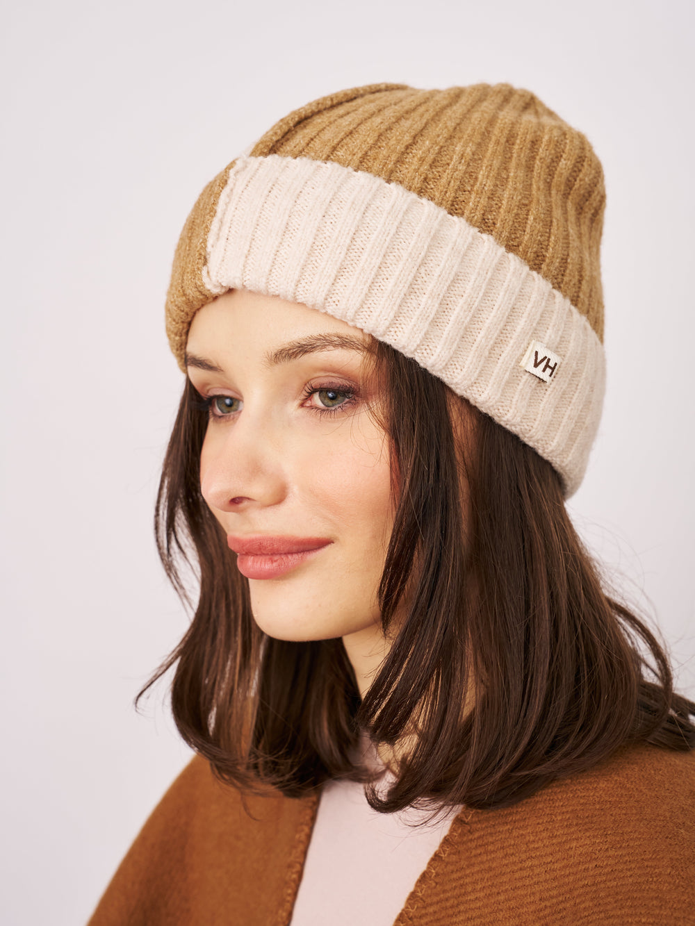 SEAM PATTERN BEANIE - TAN | Vintage Havana Tan