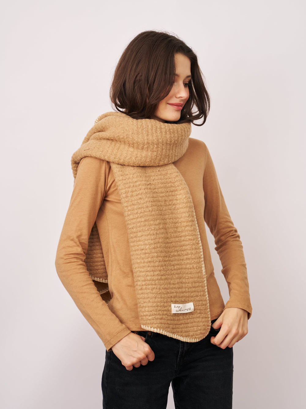 BLANKET STITCH KNIT SCARF - WHEAT/IVORY | Vintage Havana Wheat/Ivory