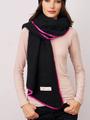 BLANKET STITCH KNIT SCARF - BLACK/B PINK | Vintage Havana Black/B Pink