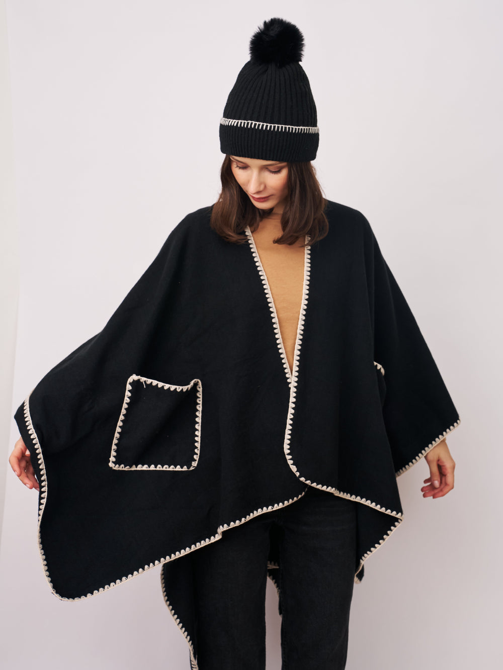 WHIPSTITCH RUANA WITH POCKETS | Vintage Havana Black/Ivory