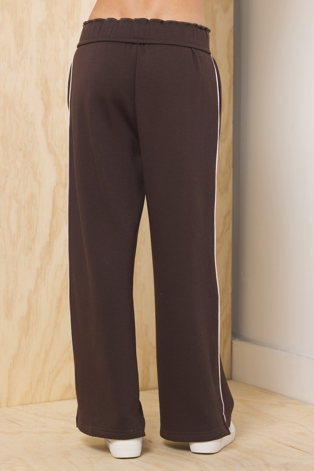 Teddy Fleece Wide Leg Pant | Vintage Havana Espresso w/ Pink