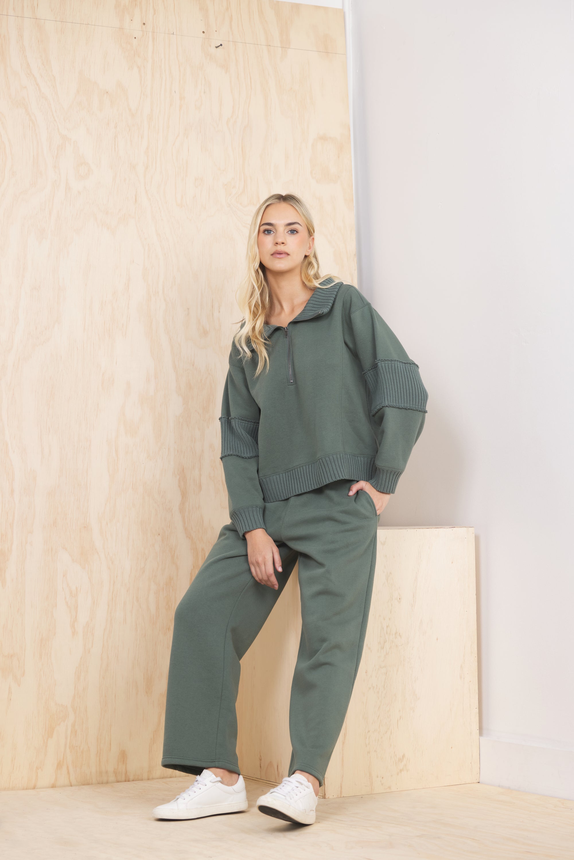 Fleece Pant with Rib Waistband - Olive | Vintage Havana Olive