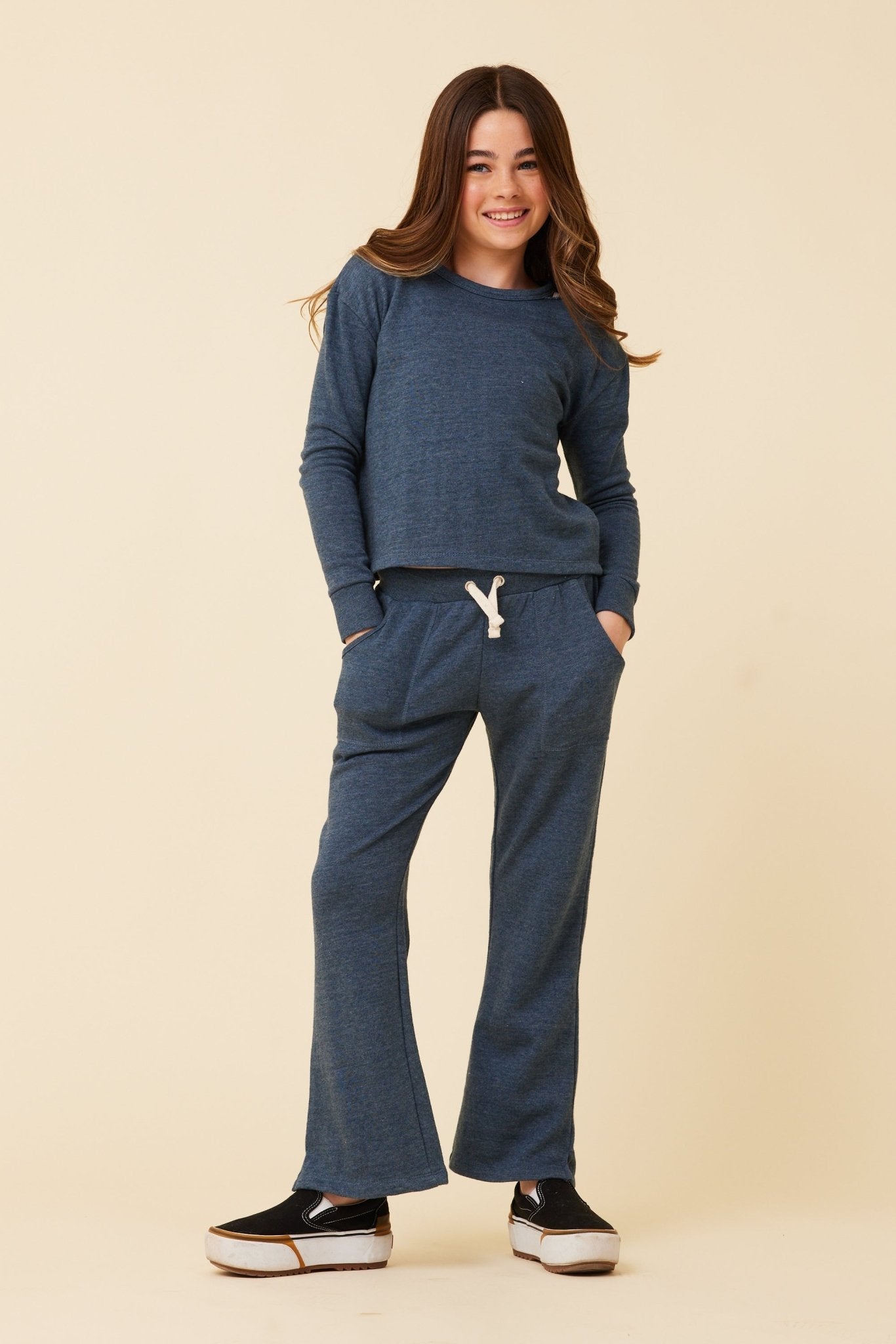 Distressed Neckline Crewneck | Vintage Havana NAVY