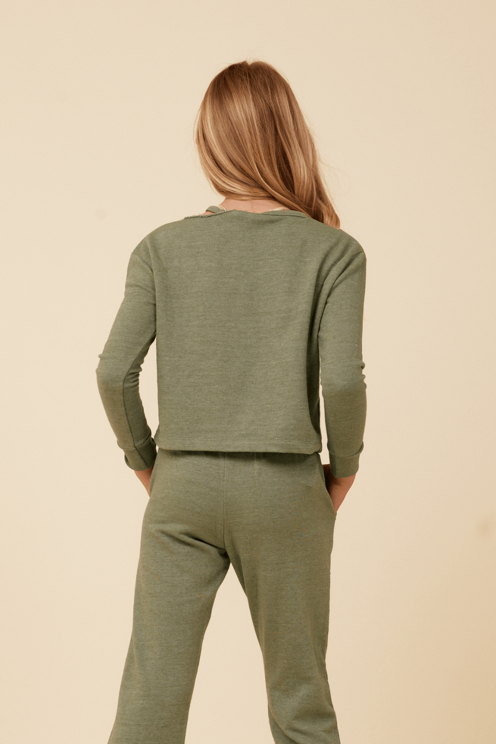 Distressed Neckline Crewneck | Vintage Havana SAGE