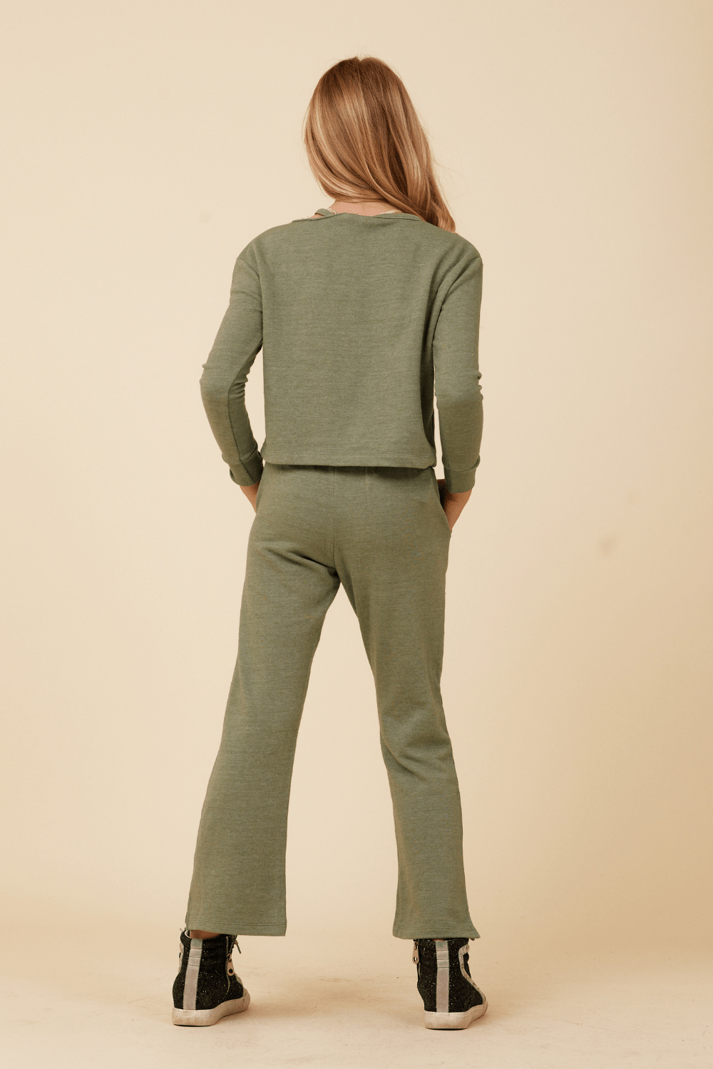 Distressed Neckline Crewneck | Vintage Havana SAGE